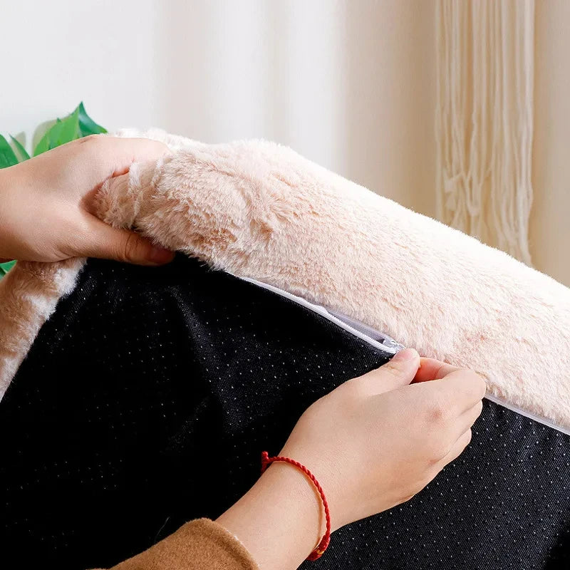 Detail view of a soft faux-fur pet bed with removable zippered cover and anti-slip base. Durable, washable pet sofa design for cats and small dogs, providing comfort and secure placement on floors. | Pet Grooming | Pet Supplies and Food Australia | Pet Supplies Sydney | PetNexa Australia | Shop now